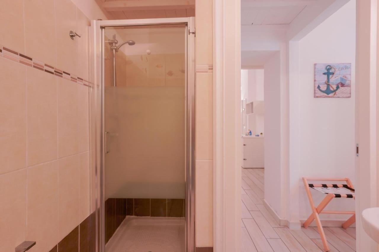Approdo Rooms - Eja Sardinia كالياري المظهر الخارجي الصورة