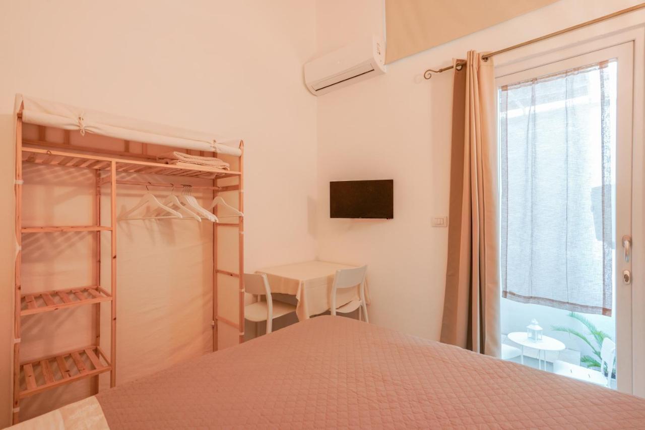 Approdo Rooms - Eja Sardinia كالياري المظهر الخارجي الصورة